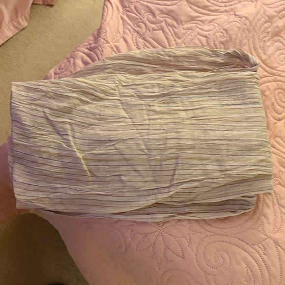 Assorted Patterned Scarves - Picture 4 of 6